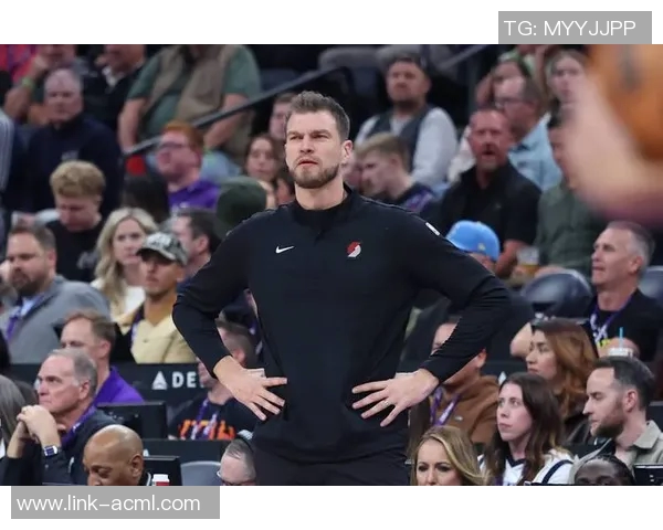 开拓者4中锋三分表现分析杨瀚森克林根罗威里斯数据对比